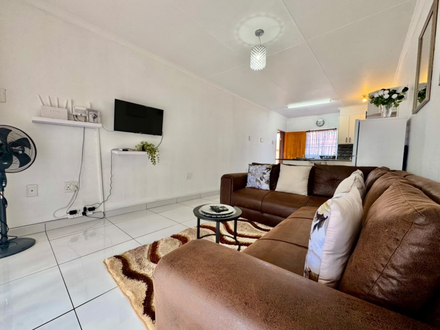2 Bedroom Property for Sale in Pioneer Park KwaZulu-Natal