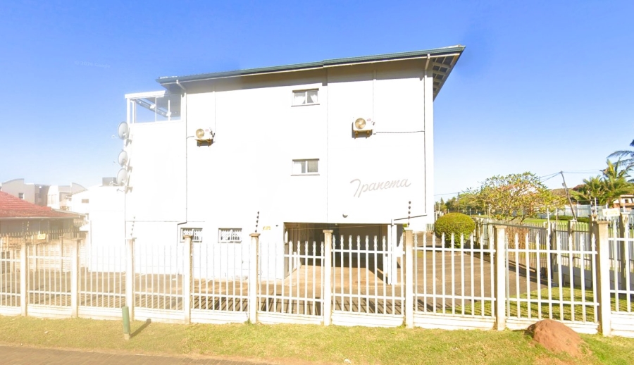 3 Bedroom Property for Sale in St Michaels On Sea KwaZulu-Natal