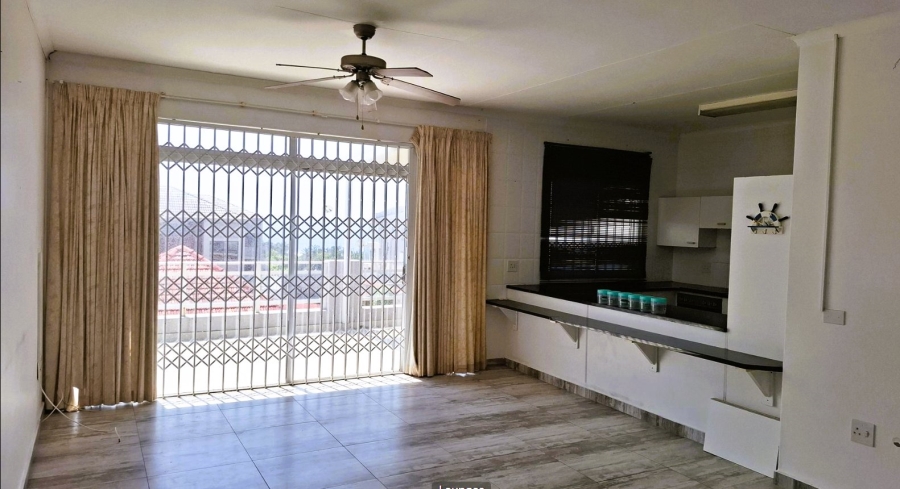 3 Bedroom Property for Sale in St Michaels On Sea KwaZulu-Natal