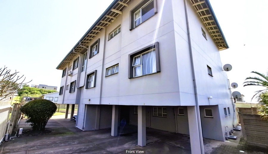 3 Bedroom Property for Sale in St Michaels On Sea KwaZulu-Natal