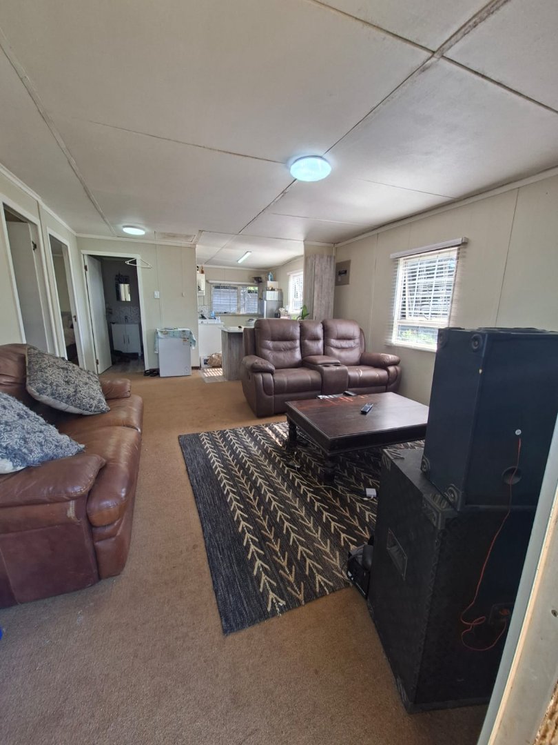 To Let 2 Bedroom Property for Rent in Summerveld KwaZulu-Natal