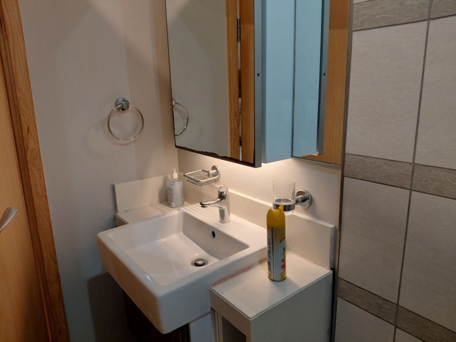 2 Bedroom Property for Sale in Umhlanga KwaZulu-Natal
