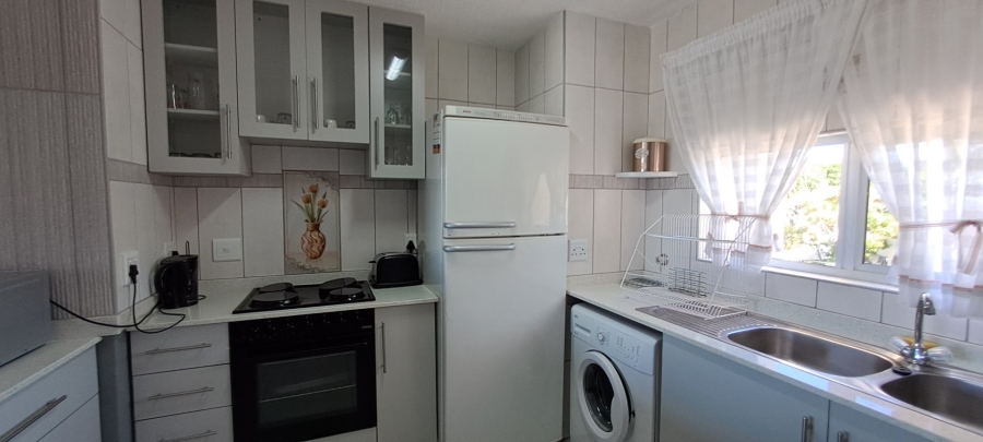 2 Bedroom Property for Sale in Uvongo Beach KwaZulu-Natal
