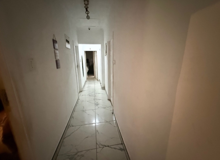 4 Bedroom Property for Sale in Scottsville KwaZulu-Natal