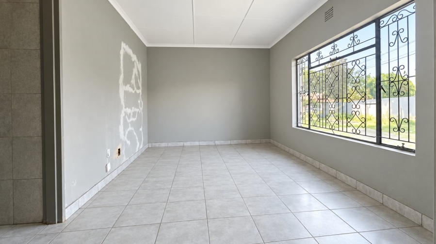 4 Bedroom Property for Sale in Lennoxton KwaZulu-Natal