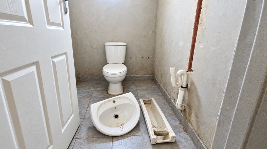 4 Bedroom Property for Sale in Lennoxton KwaZulu-Natal