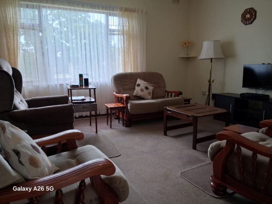 2 Bedroom Property for Sale in Umtentweni KwaZulu-Natal