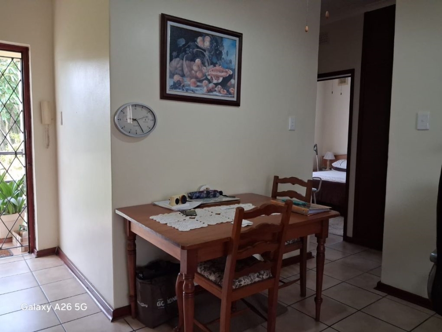 2 Bedroom Property for Sale in Umtentweni KwaZulu-Natal
