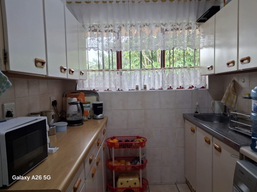 2 Bedroom Property for Sale in Umtentweni KwaZulu-Natal