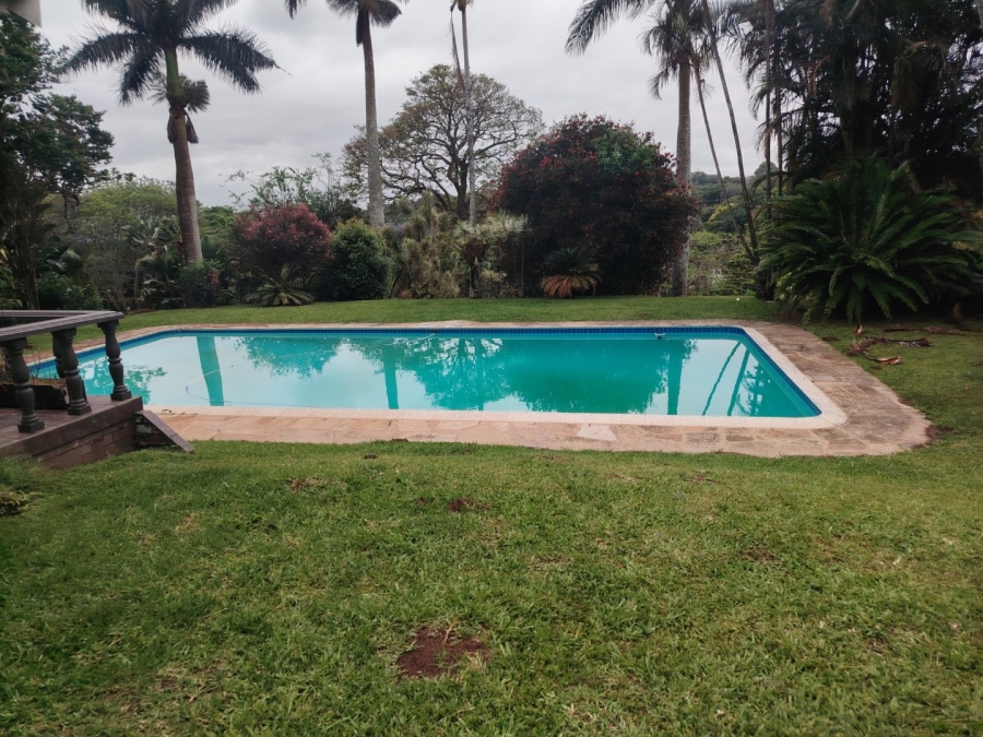 To Let 4 Bedroom Property for Rent in Kloof KwaZulu-Natal