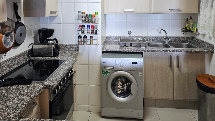 3 Bedroom Property for Sale in Margate KwaZulu-Natal