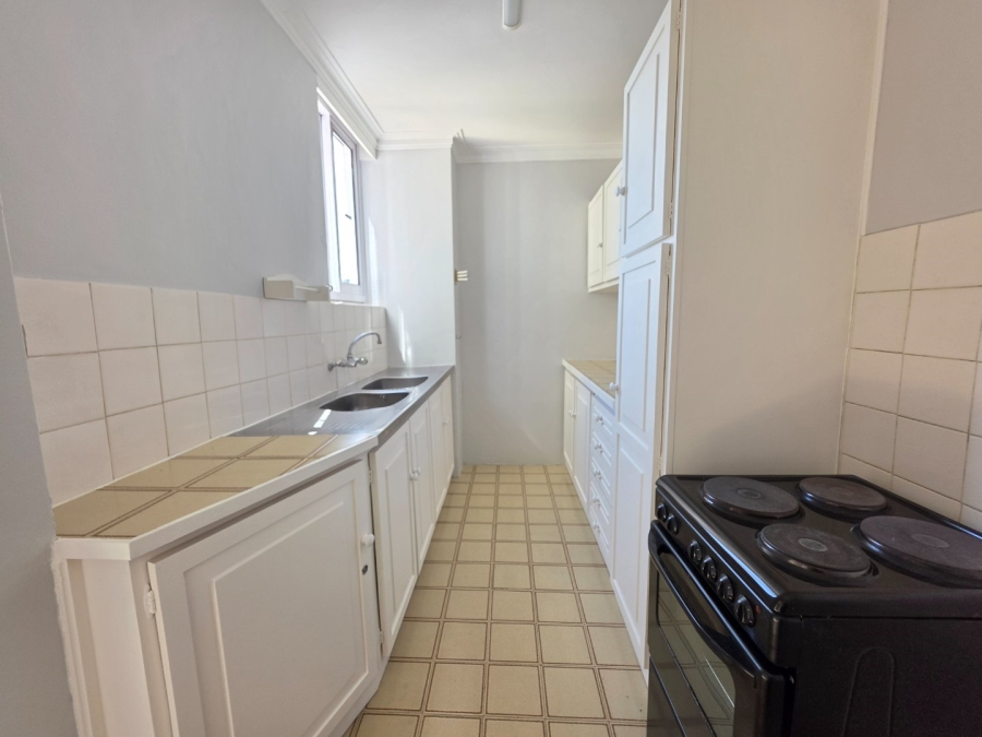 To Let 2 Bedroom Property for Rent in Essenwood KwaZulu-Natal