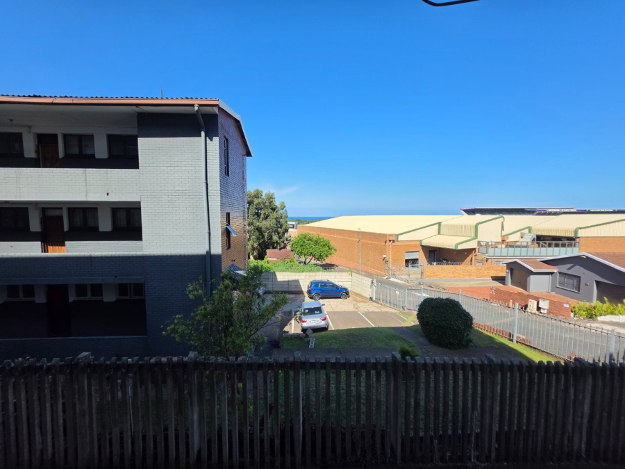 2 Bedroom Property for Sale in Morningside KwaZulu-Natal