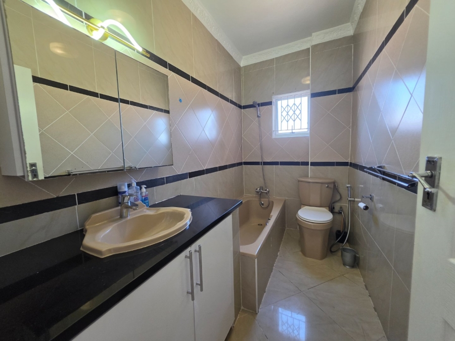 2 Bedroom Property for Sale in Morningside KwaZulu-Natal