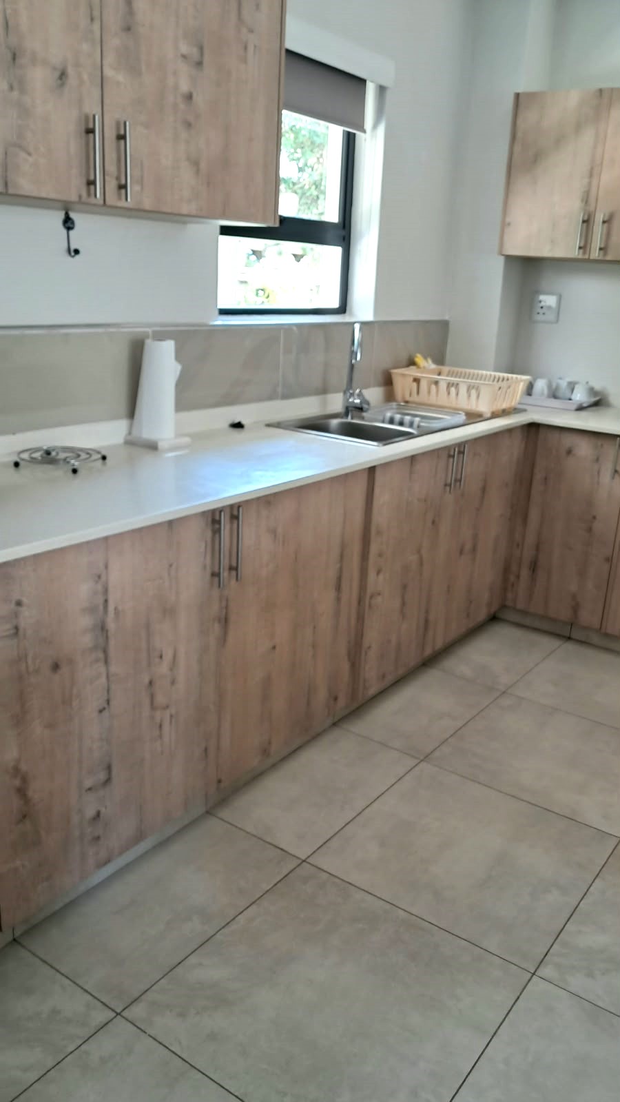 To Let 2 Bedroom Property for Rent in Kloof KwaZulu-Natal