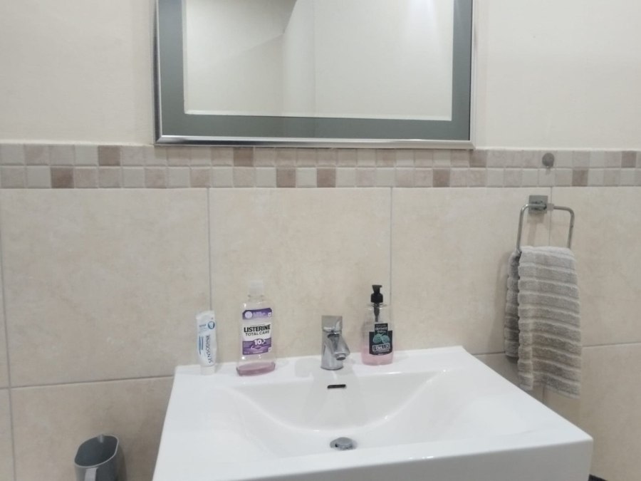 3 Bedroom Property for Sale in Glenmore KwaZulu-Natal