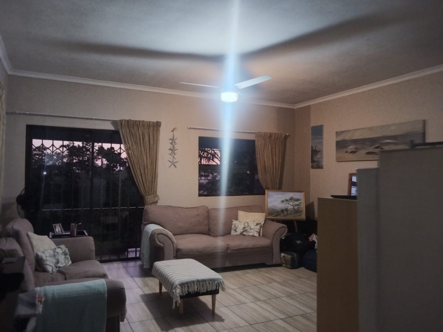3 Bedroom Property for Sale in Glenmore KwaZulu-Natal