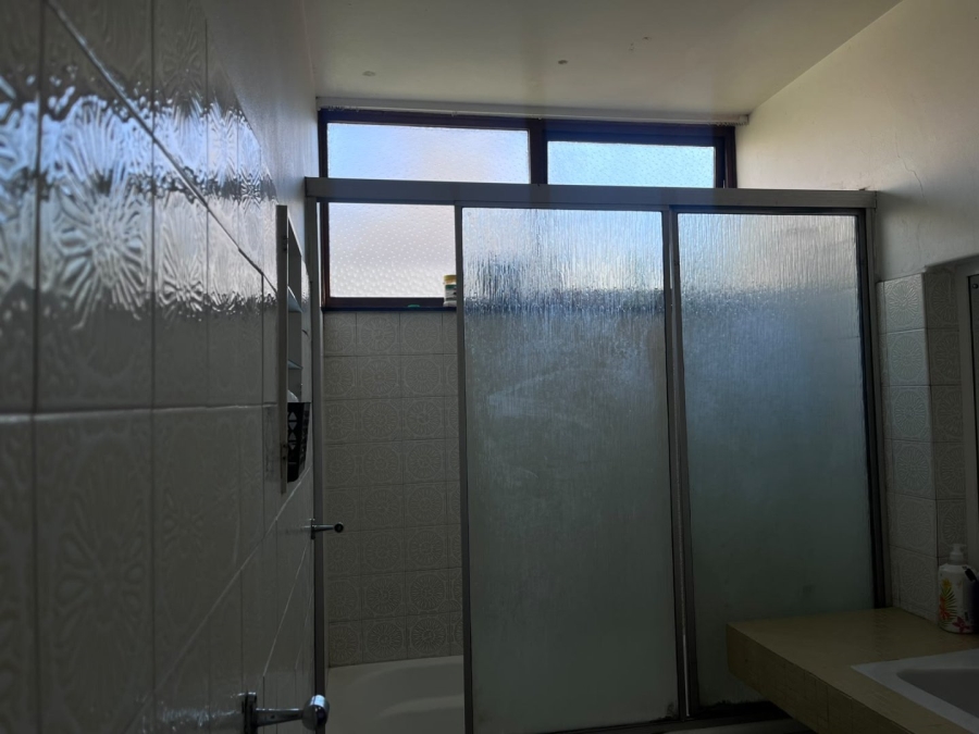 2 Bedroom Property for Sale in Westridge KwaZulu-Natal