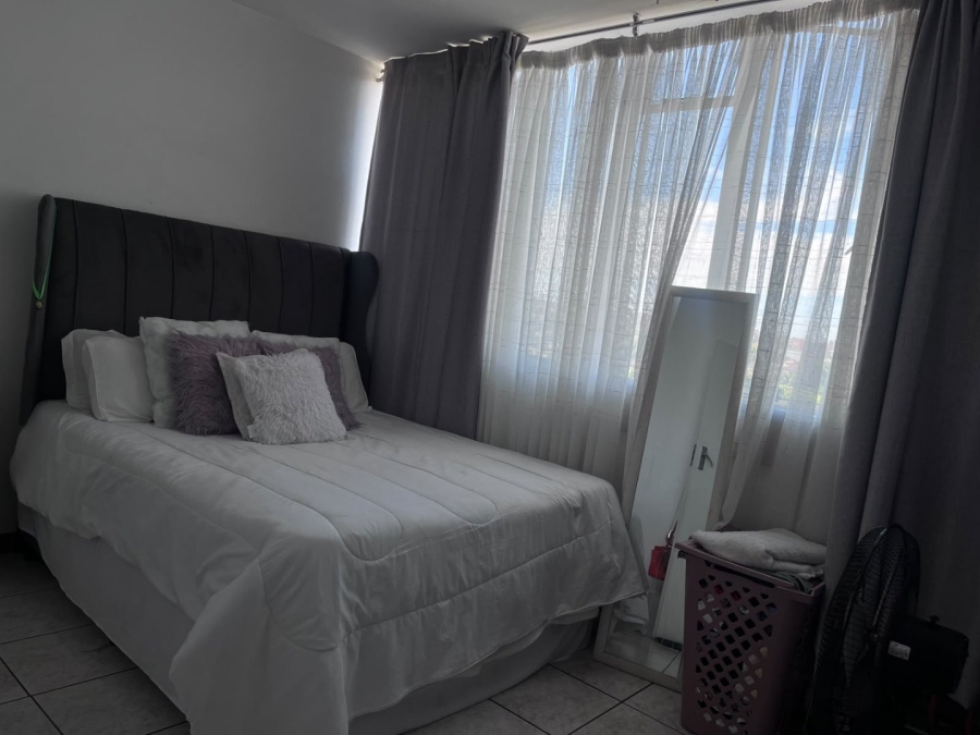 2 Bedroom Property for Sale in Westridge KwaZulu-Natal