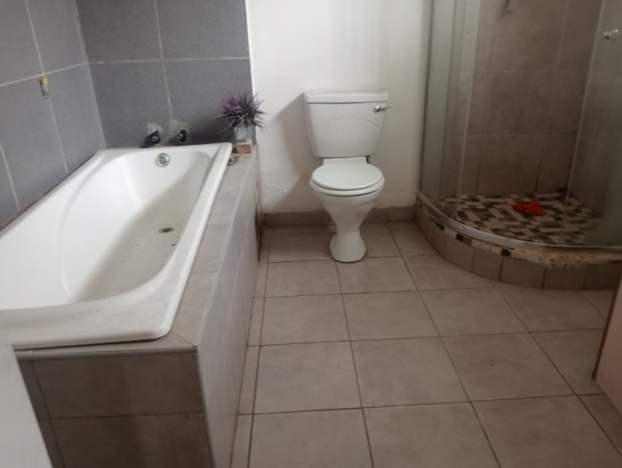 2 Bedroom Property for Sale in Glen Park KwaZulu-Natal