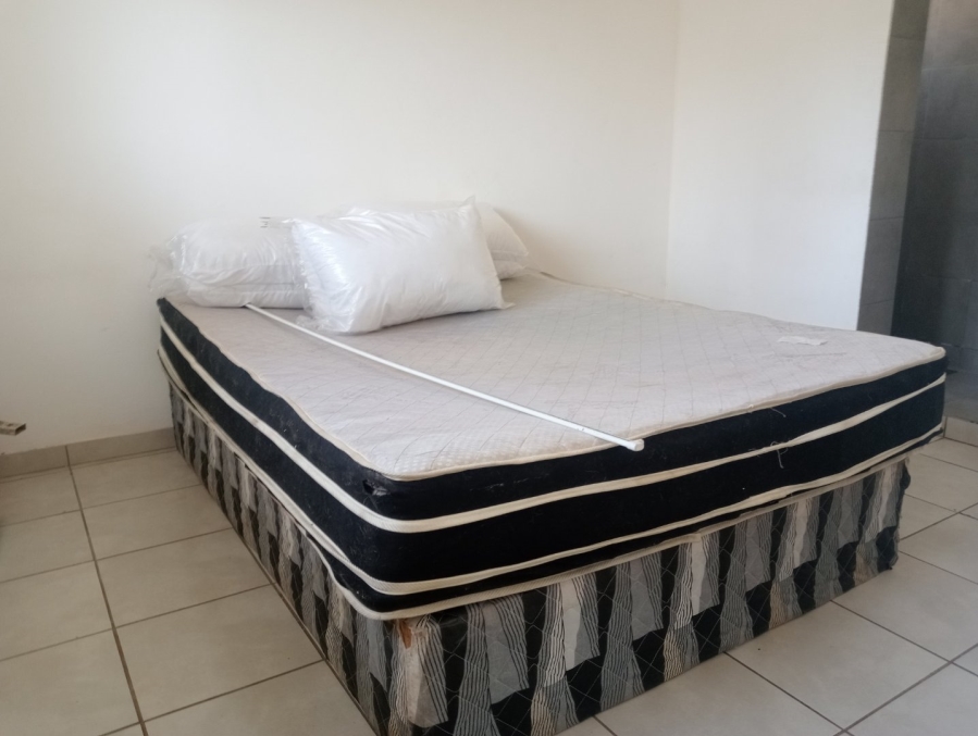 2 Bedroom Property for Sale in Glen Park KwaZulu-Natal