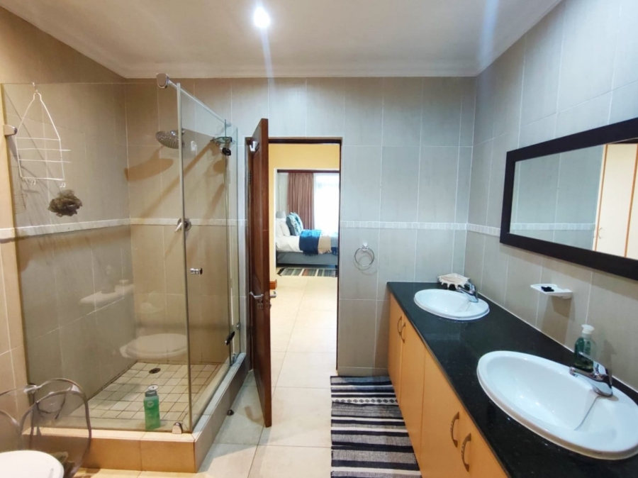 4 Bedroom Property for Sale in Ramsgate KwaZulu-Natal