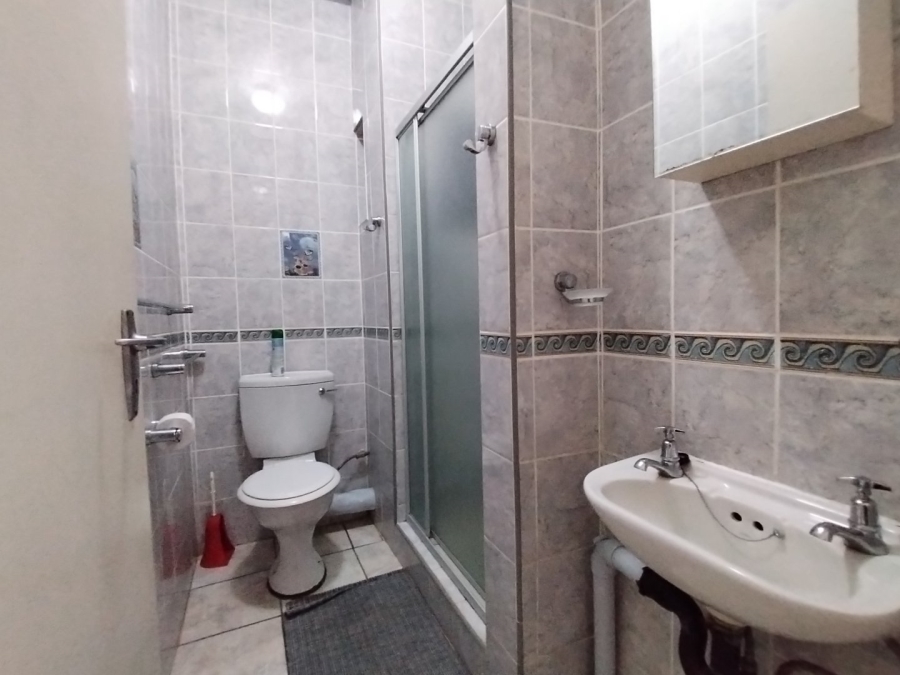 2 Bedroom Property for Sale in Beacon Rocks KwaZulu-Natal