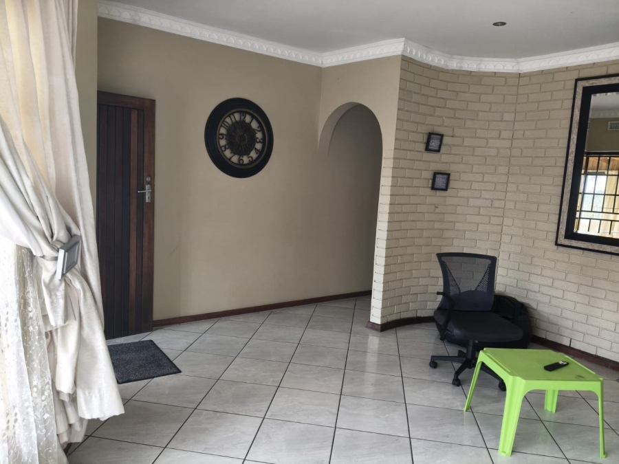 3 Bedroom Property for Sale in Sunwich Port KwaZulu-Natal