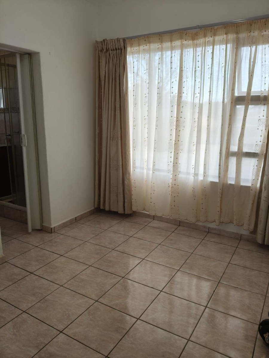 3 Bedroom Property for Sale in Sunwich Port KwaZulu-Natal