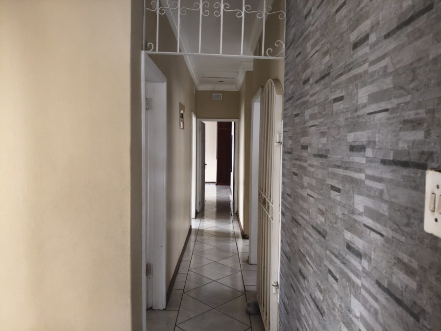 3 Bedroom Property for Sale in Sunwich Port KwaZulu-Natal