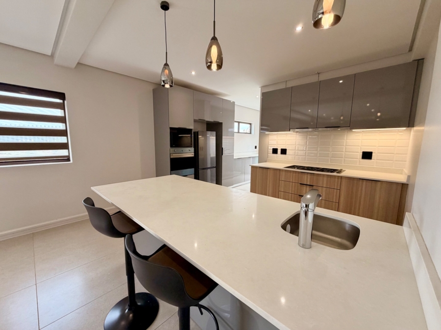 4 Bedroom Property for Sale in Izinga KwaZulu-Natal