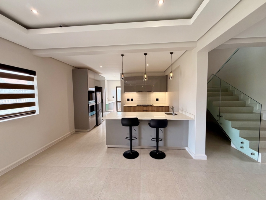 4 Bedroom Property for Sale in Izinga KwaZulu-Natal
