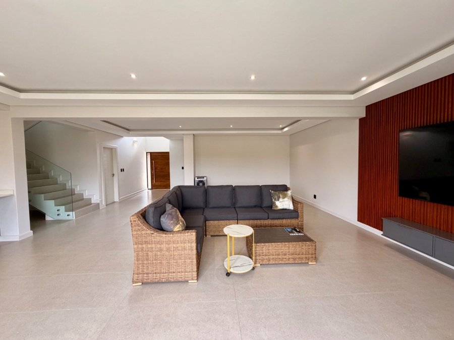 4 Bedroom Property for Sale in Izinga KwaZulu-Natal