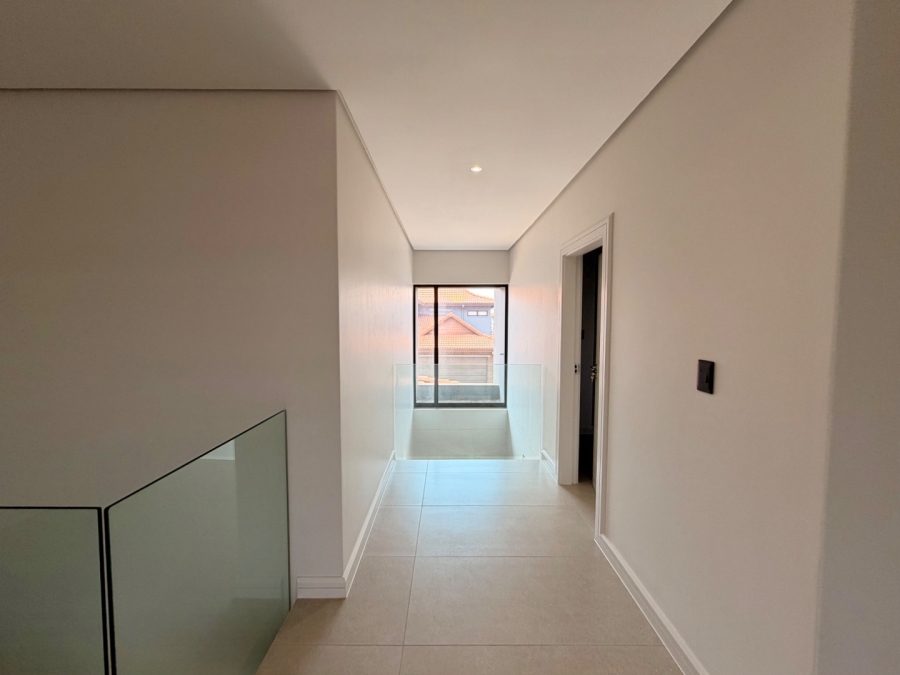 4 Bedroom Property for Sale in Izinga KwaZulu-Natal
