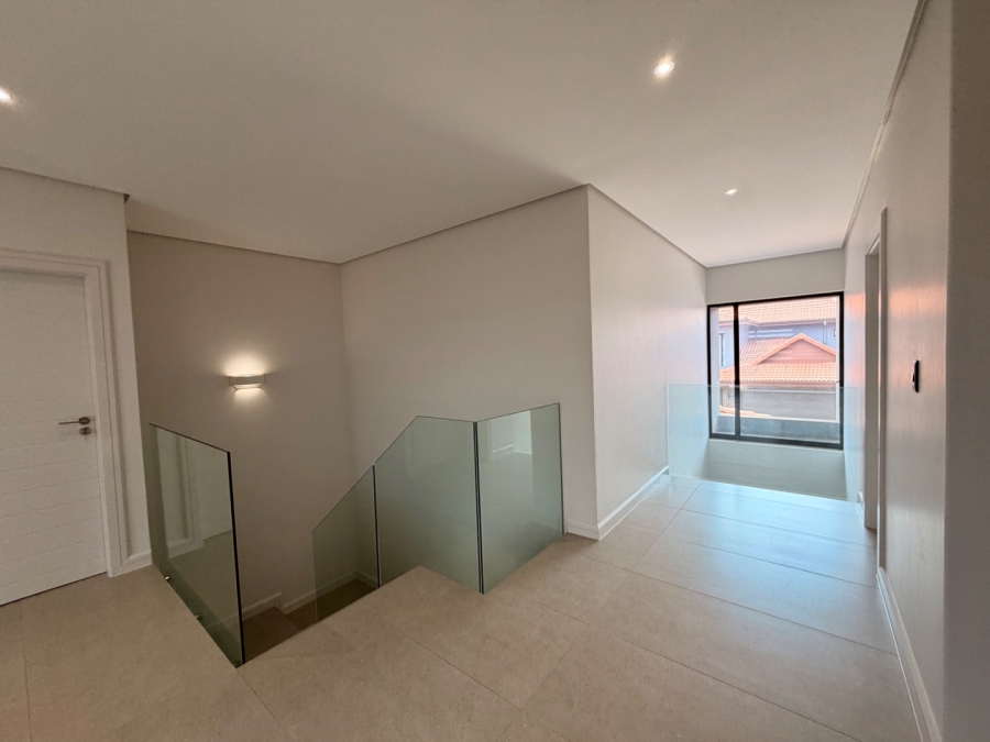 4 Bedroom Property for Sale in Izinga KwaZulu-Natal
