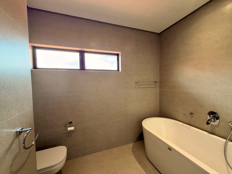 4 Bedroom Property for Sale in Izinga KwaZulu-Natal
