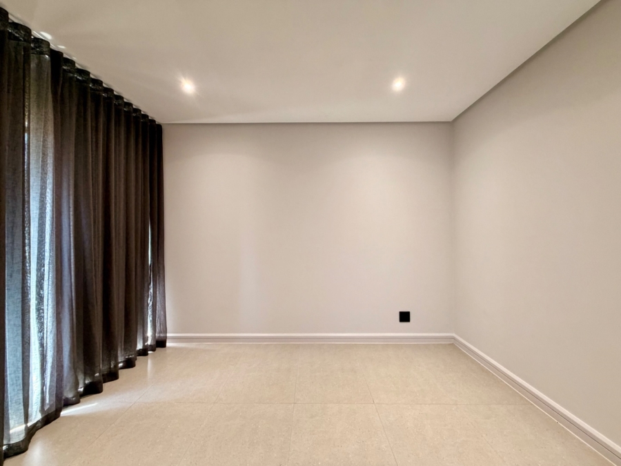 4 Bedroom Property for Sale in Izinga KwaZulu-Natal