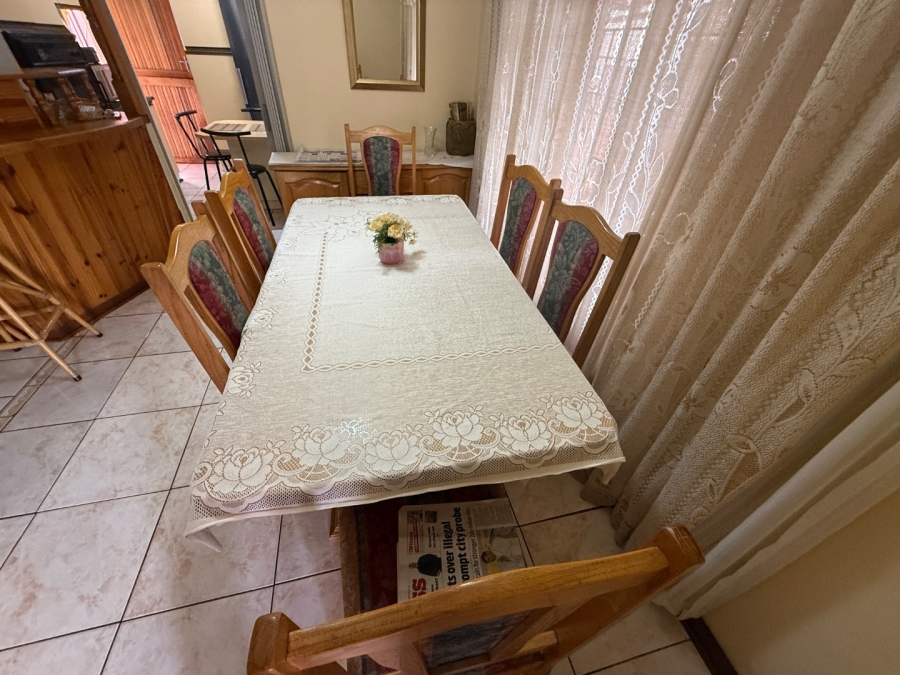 4 Bedroom Property for Sale in Newholme KwaZulu-Natal