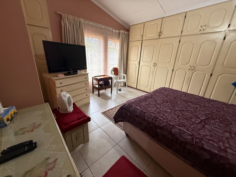 4 Bedroom Property for Sale in Newholme KwaZulu-Natal