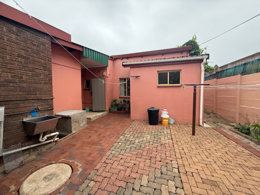 4 Bedroom Property for Sale in Newholme KwaZulu-Natal