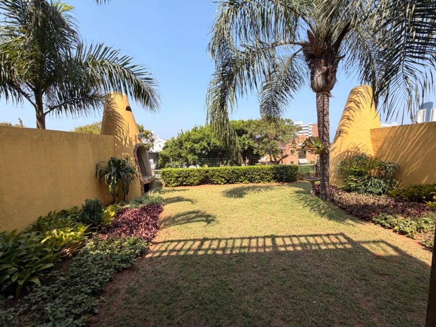 To Let 2 Bedroom Property for Rent in Umhlanga KwaZulu-Natal