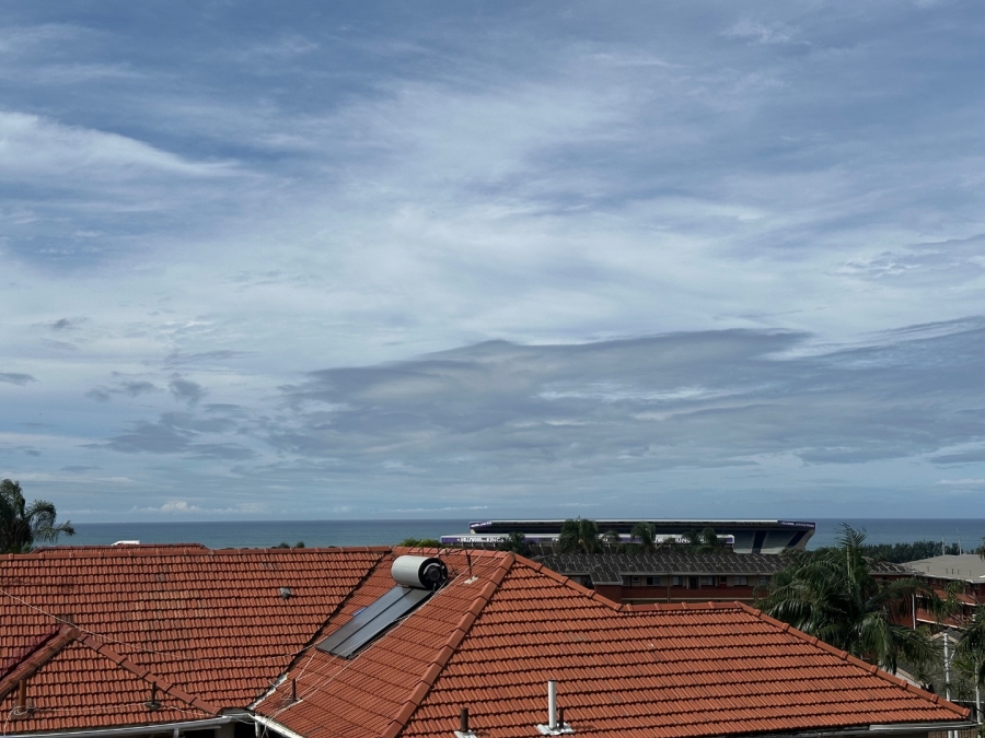 To Let  Bedroom Property for Rent in Windermere KwaZulu-Natal