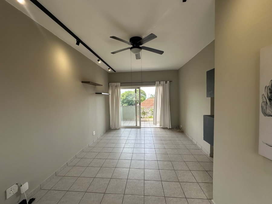 To Let  Bedroom Property for Rent in Windermere KwaZulu-Natal