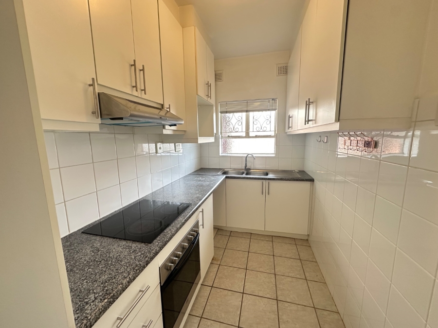 To Let  Bedroom Property for Rent in Windermere KwaZulu-Natal