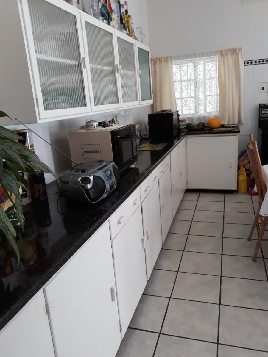 4 Bedroom Property for Sale in Marina Beach KwaZulu-Natal
