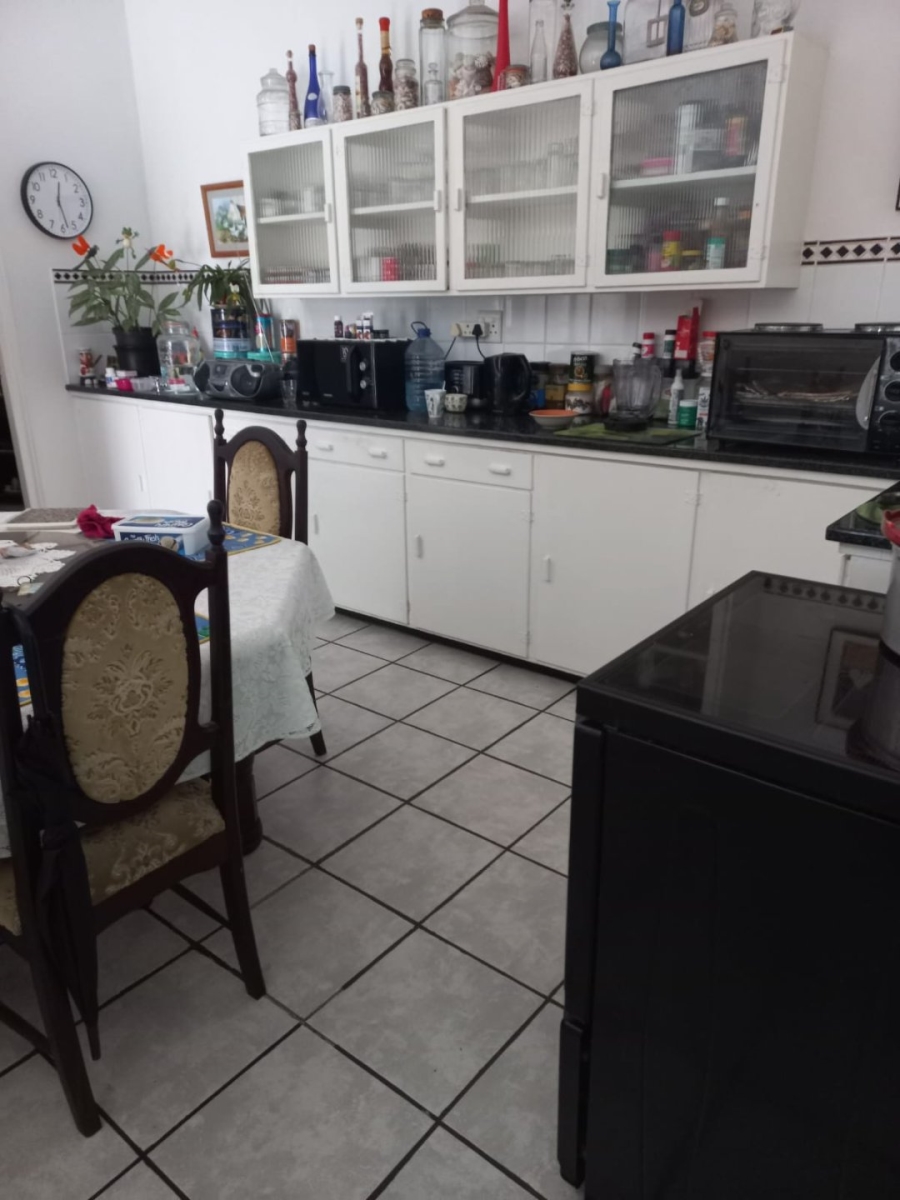 4 Bedroom Property for Sale in Marina Beach KwaZulu-Natal