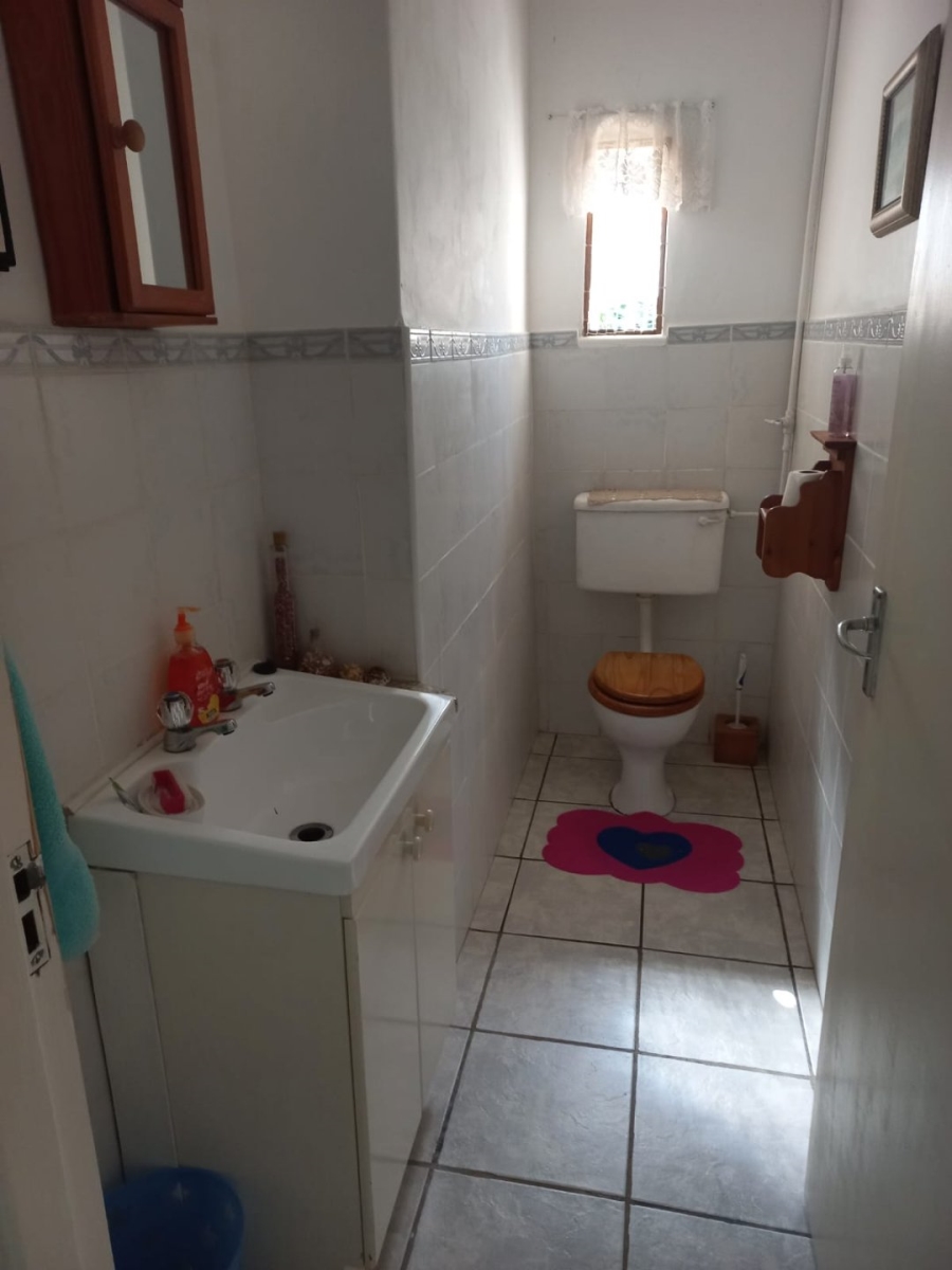 4 Bedroom Property for Sale in Marina Beach KwaZulu-Natal