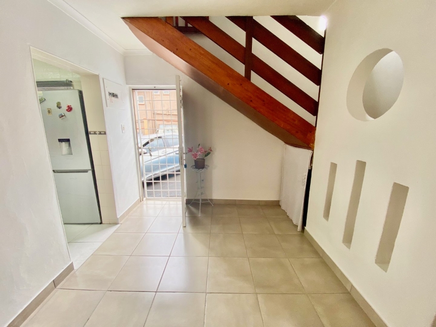 2 Bedroom Property for Sale in La Mercy KwaZulu-Natal