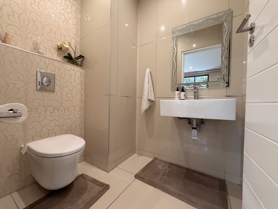 3 Bedroom Property for Sale in Izinga KwaZulu-Natal