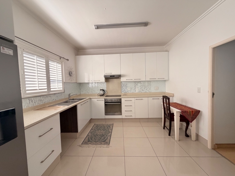 2 Bedroom Property for Sale in Umhlanga Ridge KwaZulu-Natal